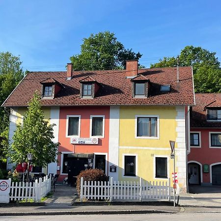 Lindenhof Ybbs Acomodação com café da manhã Ybbs an der Donau Exterior foto