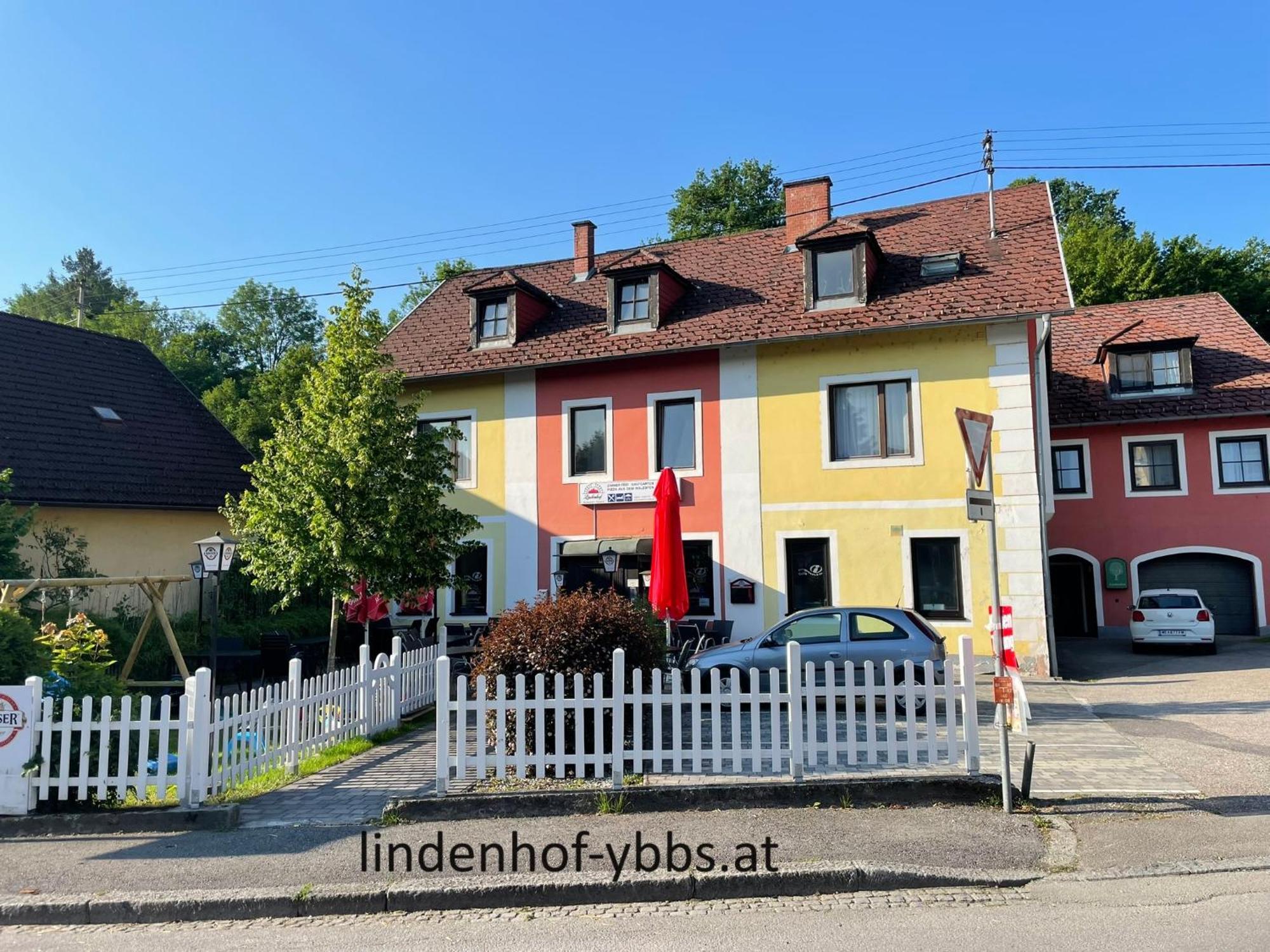 Lindenhof Ybbs Acomodação com café da manhã Ybbs an der Donau Exterior foto